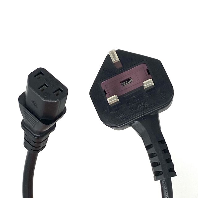 UK PLUG (TYPE G), BS1363A, FUSED
