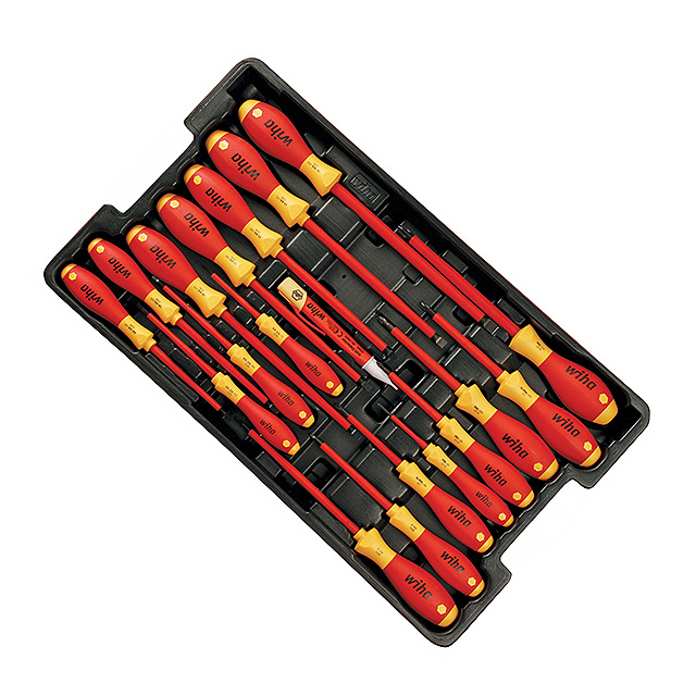 INSULATED 112 PC SET IN ROLLING